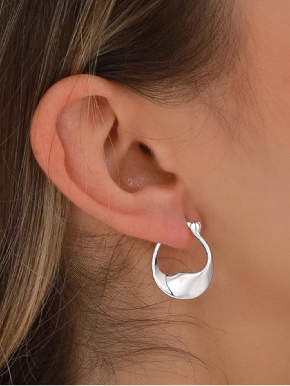 Silver Curved Hoop Earrings for Women - Classic Everyday Style